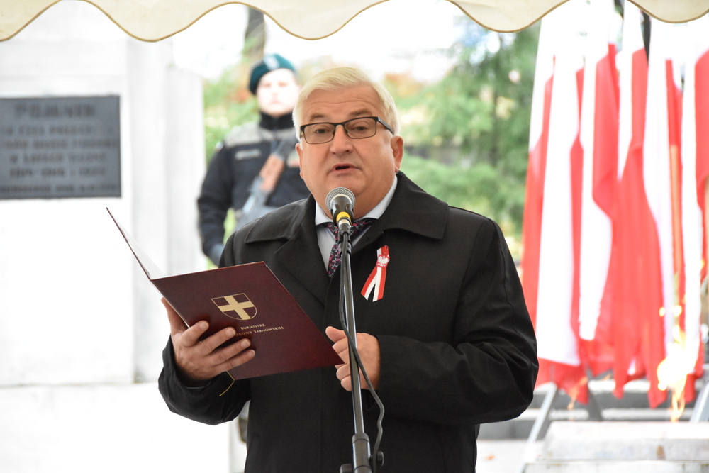 056 DSC 0770 Uroczyste obchody Święta Niepodległości w stolicy powiatu dąbrowskiego