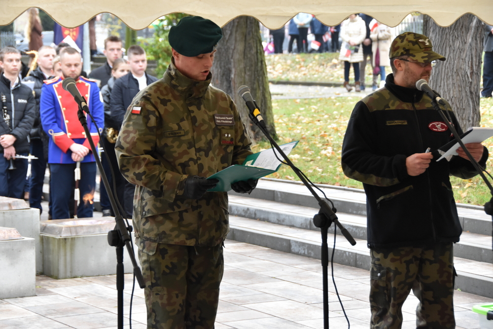 059 DSC 0778 Uroczyste obchody Święta Niepodległości w stolicy powiatu dąbrowskiego