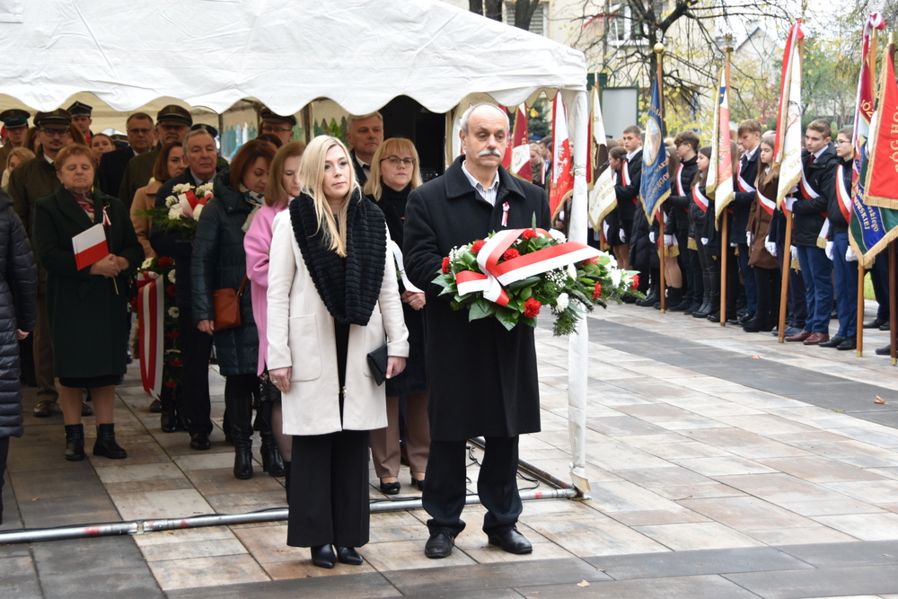 086 DSC 0842 Uroczyste obchody Święta Niepodległości w stolicy powiatu dąbrowskiego