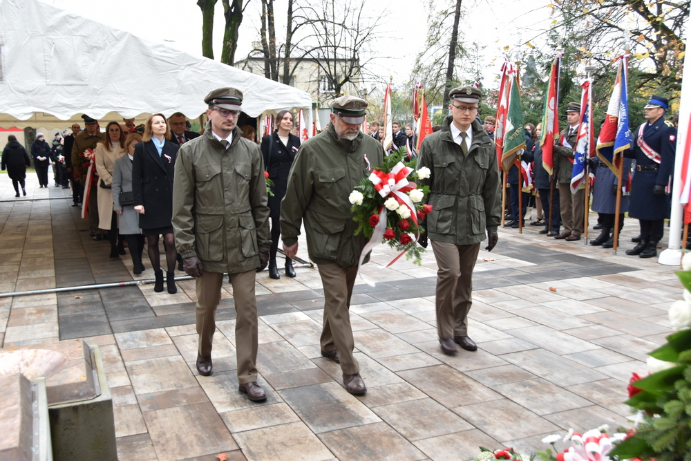 091 DSC 0850 Uroczyste obchody Święta Niepodległości w stolicy powiatu dąbrowskiego