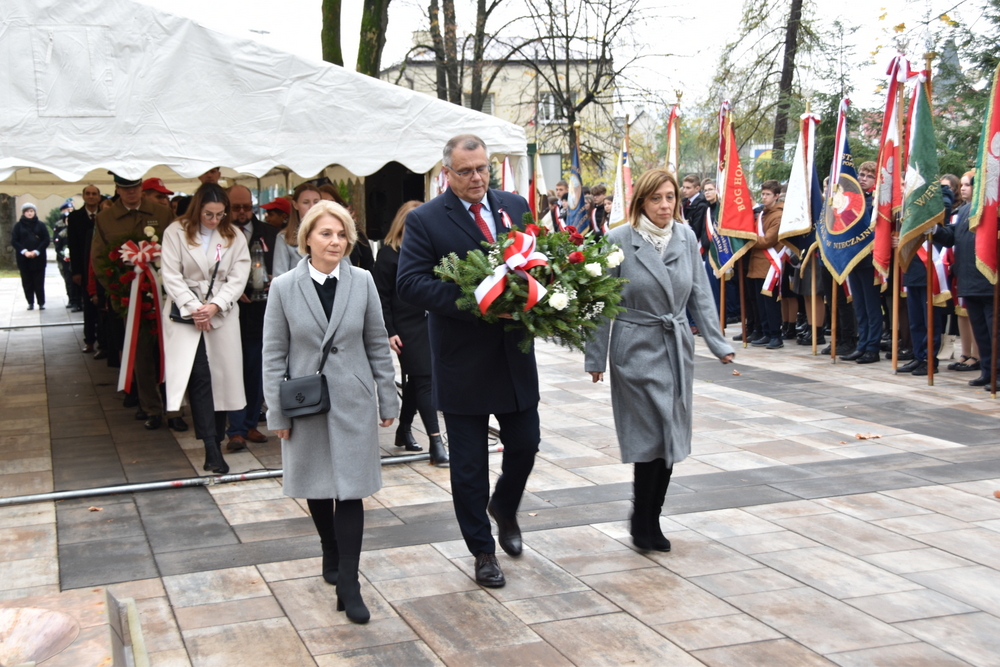 093 DSC 0855 Uroczyste obchody Święta Niepodległości w stolicy powiatu dąbrowskiego
