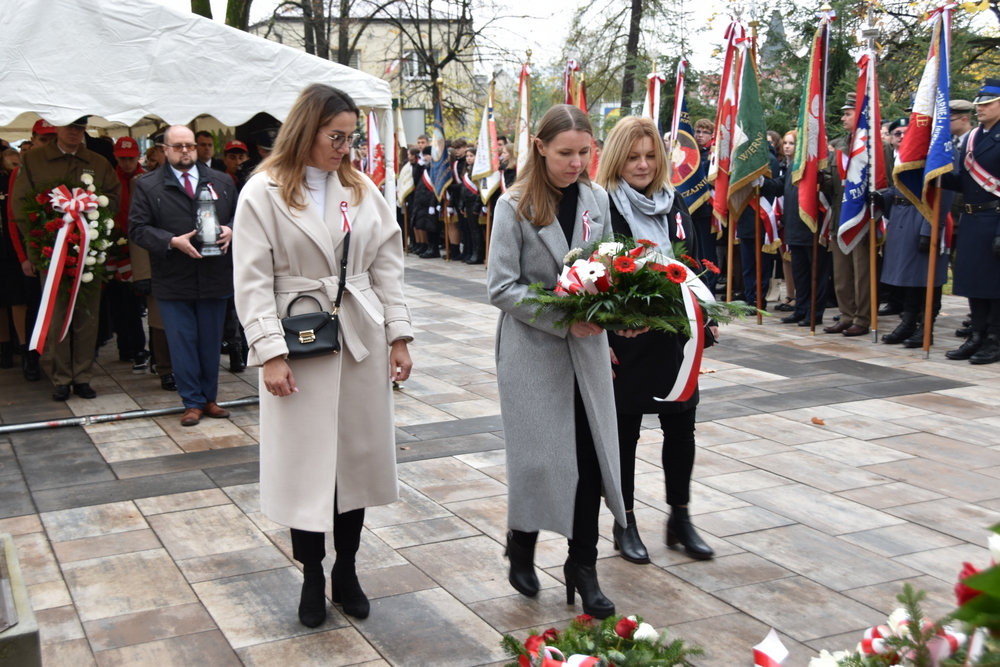 094 DSC 0858 Uroczyste obchody Święta Niepodległości w stolicy powiatu dąbrowskiego