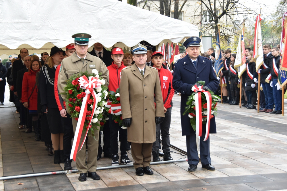 096 DSC 0861 Uroczyste obchody Święta Niepodległości w stolicy powiatu dąbrowskiego