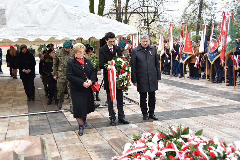 110 DSC 0893 Uroczyste obchody Święta Niepodległości w stolicy powiatu dąbrowskiego