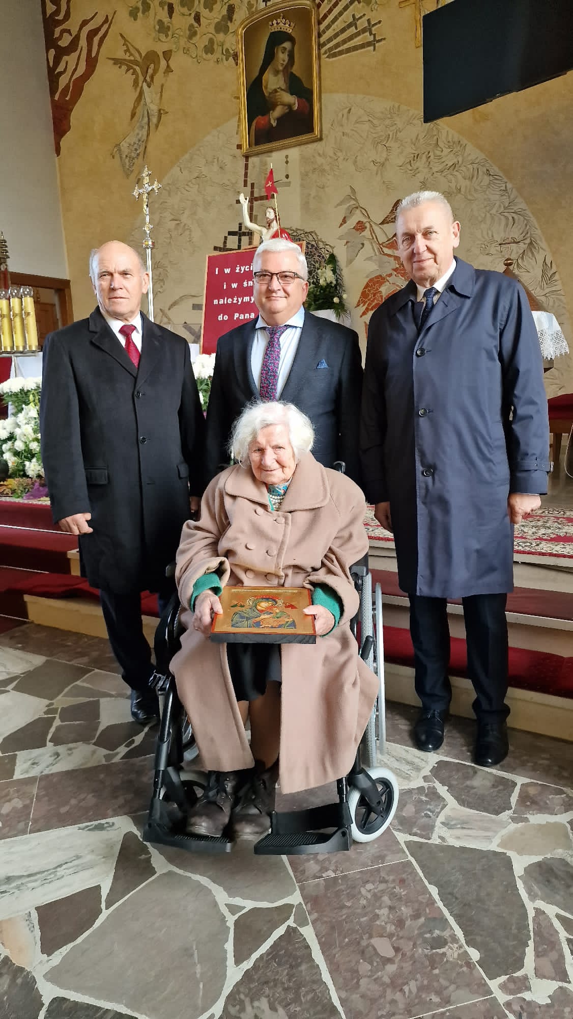 1ed71fd7 fa41 4414 9abd dbf27bda962e Niecodzienny Jubileusz 100   lecia urodzin mieszkanki Nieczajny Górnej