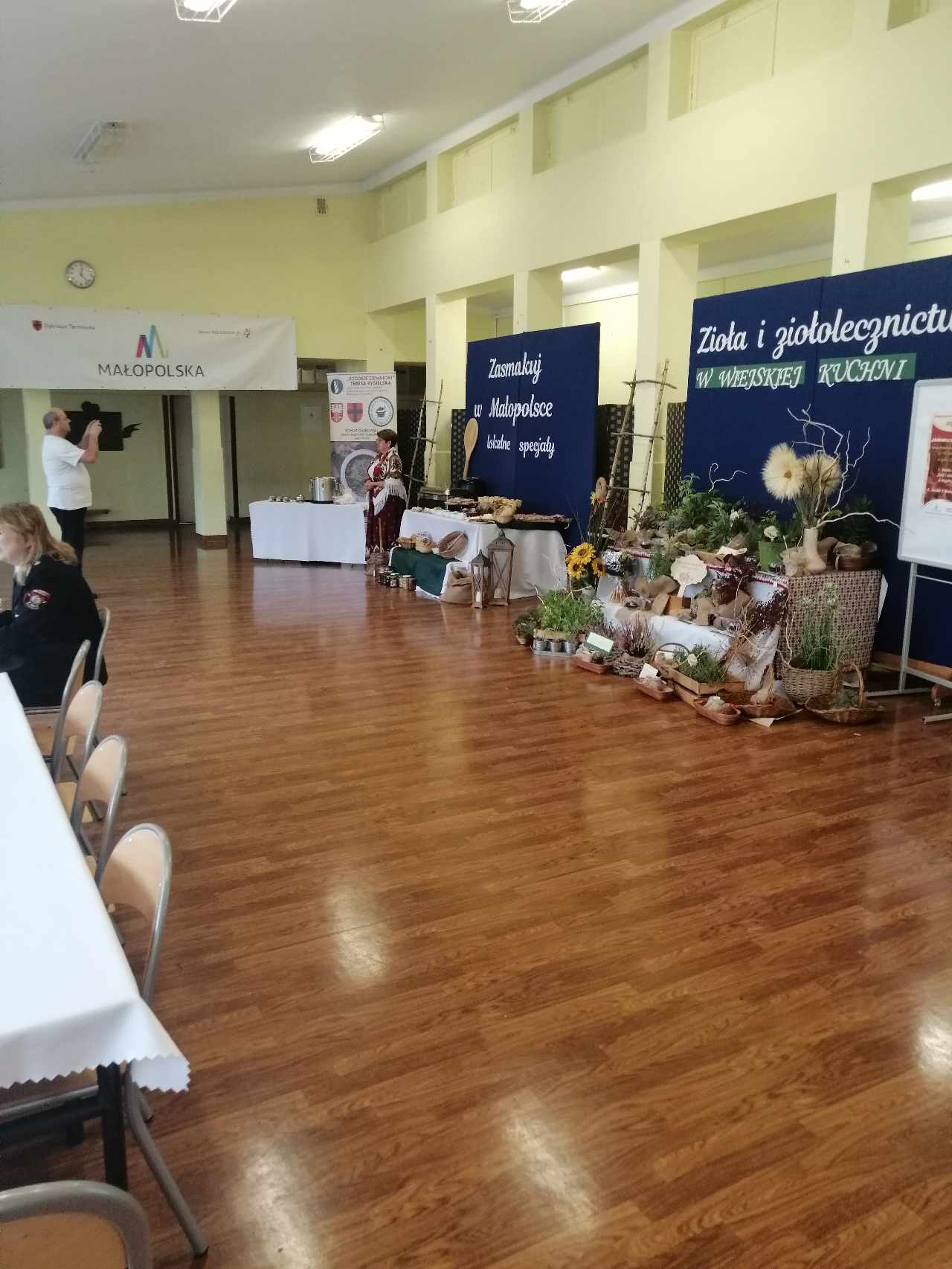 369616746 314986907983855 1829123351100122791 n Stowarzyszenie Kobiet Wsi Smęgorzów realizowało projekt promujący lokalne dziedzictwo kulturowe i kulinarne Małopolski!