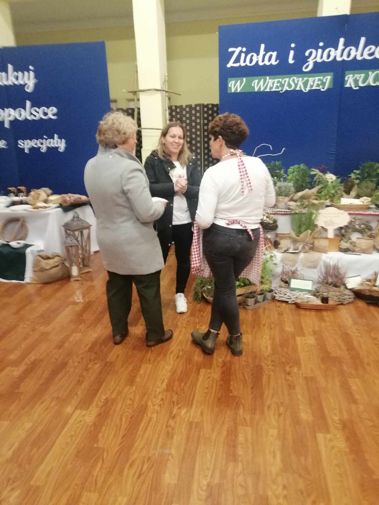 377092075 1381056509507358 8269972180669443357 n Stowarzyszenie Kobiet Wsi Smęgorzów realizowało projekt promujący lokalne dziedzictwo kulturowe i kulinarne Małopolski!