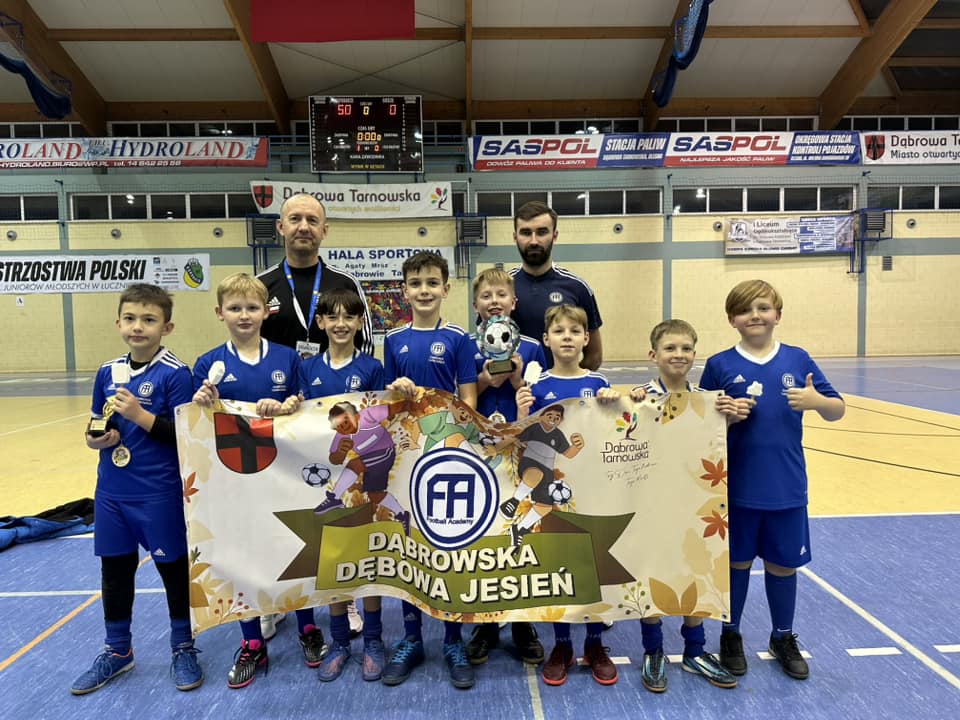 406008837 870993478360710 8425008691413591918 n Jubileuszowa Dąbrowska Dębowa Jesień 2023!