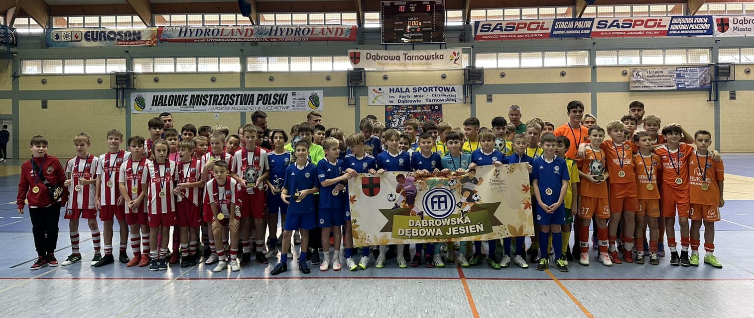 406015818 870992708360787 7402485889826091286 n Jubileuszowa Dąbrowska Dębowa Jesień 2023!