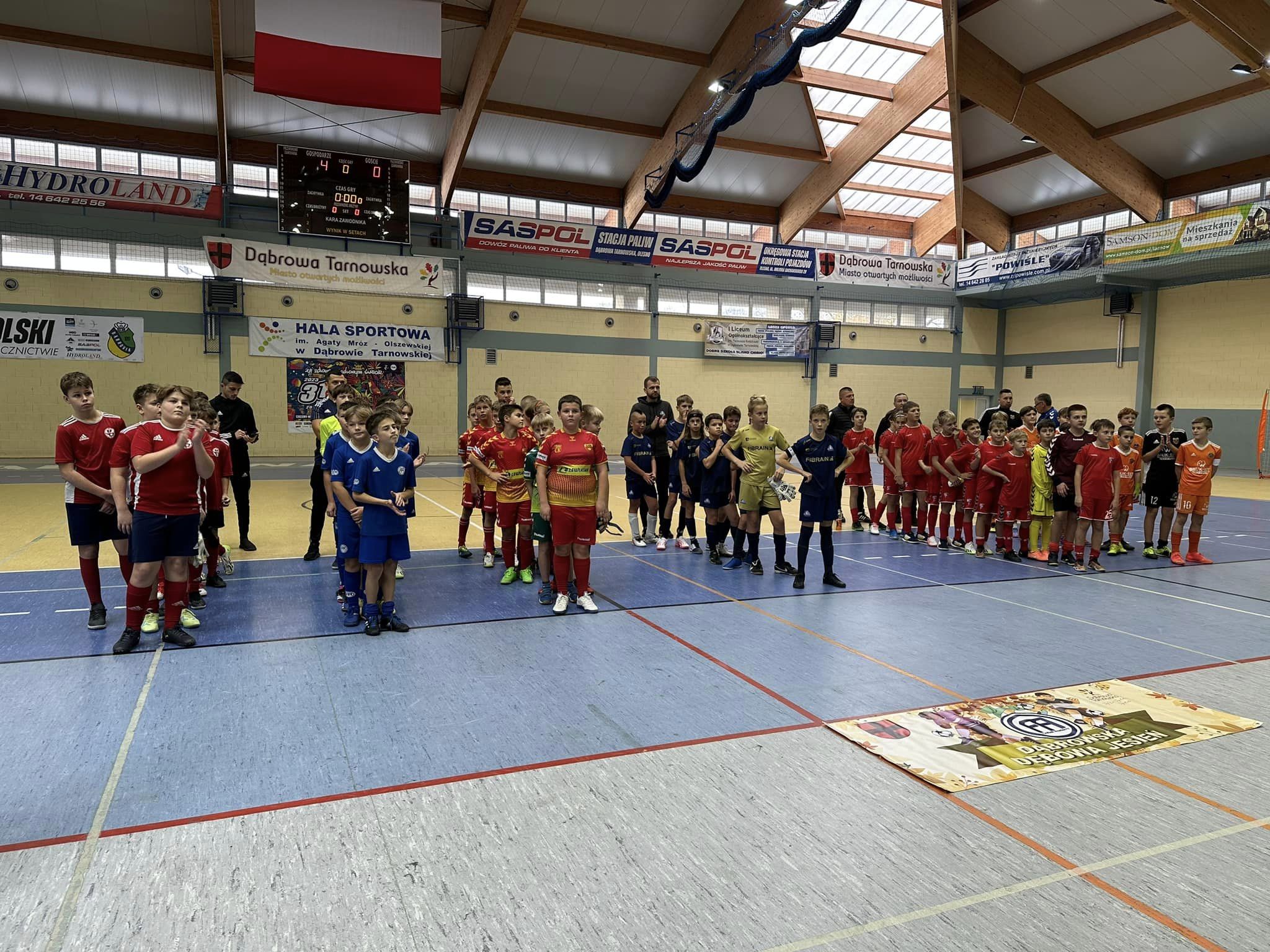 406260094 871450548315003 3633688161806591342 n Jubileuszowa Dąbrowska Dębowa Jesień 2023!