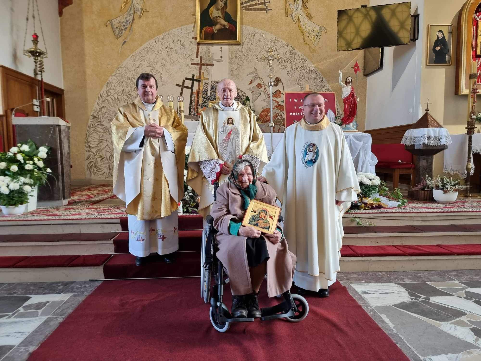 IMG 5278 Niecodzienny Jubileusz 100   lecia urodzin mieszkanki Nieczajny Górnej