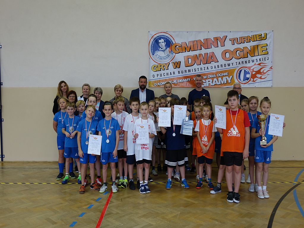 15 IX Gminny Turniej Gry w „Dwa ognie”