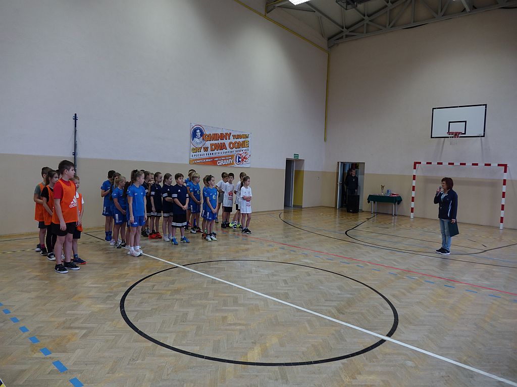 2 IX Gminny Turniej Gry w „Dwa ognie”