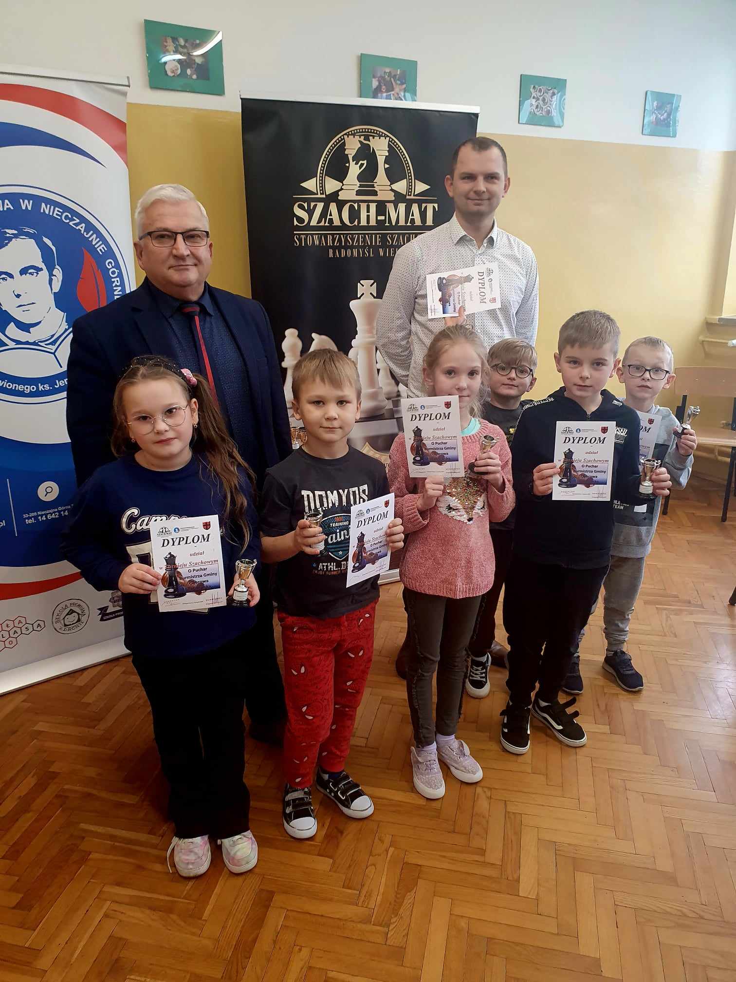 411125849 308530562151532 1350324365958524759 n Turniej Szachowy o Puchar Burmistrza Dąbrowy Tarnowskiej