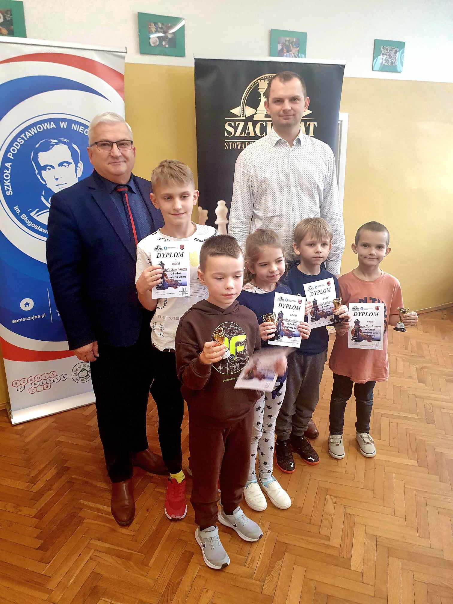 411168871 308530638818191 936696037653605982 n Turniej Szachowy o Puchar Burmistrza Dąbrowy Tarnowskiej