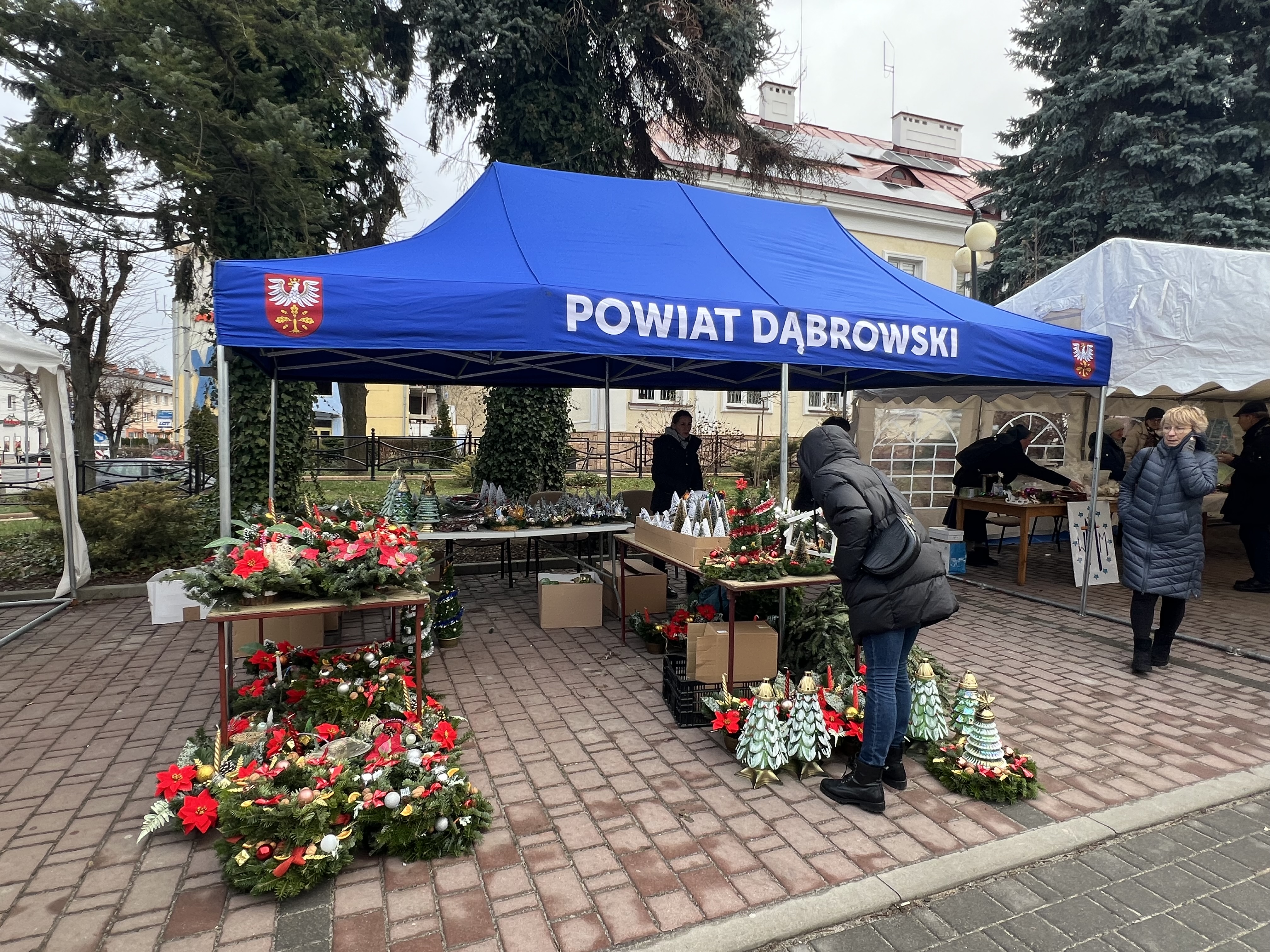 IMG 7107 Trwa Dąbrowski Bożonarodzeniowy Kiermasz Świąteczny