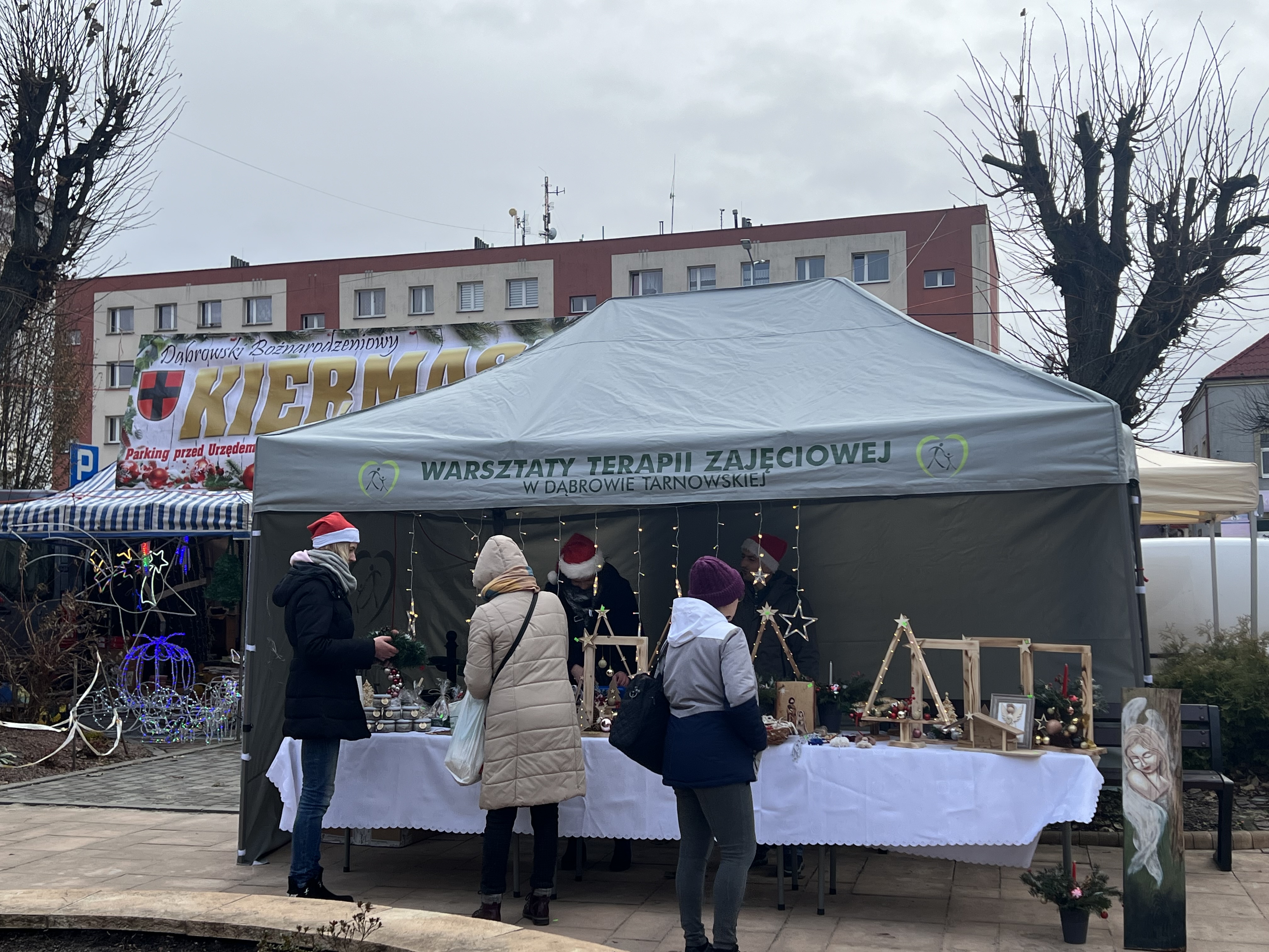 IMG 7113 Trwa Dąbrowski Bożonarodzeniowy Kiermasz Świąteczny